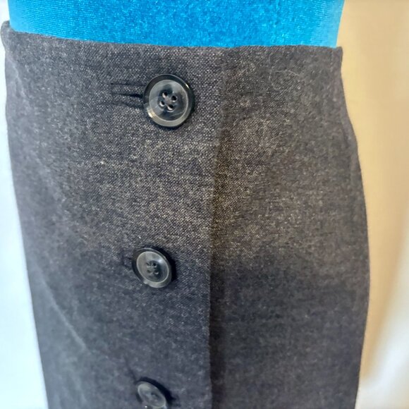 Banana Republic Wool Blend Wrap Skirt Charcoal Grey Side Button Size 10 - Picture 3 of 8
